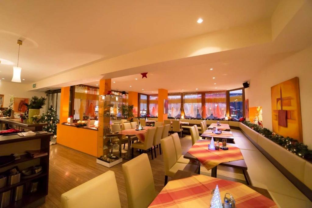 Magnus Klause Hotel Мариацел Екстериор снимка