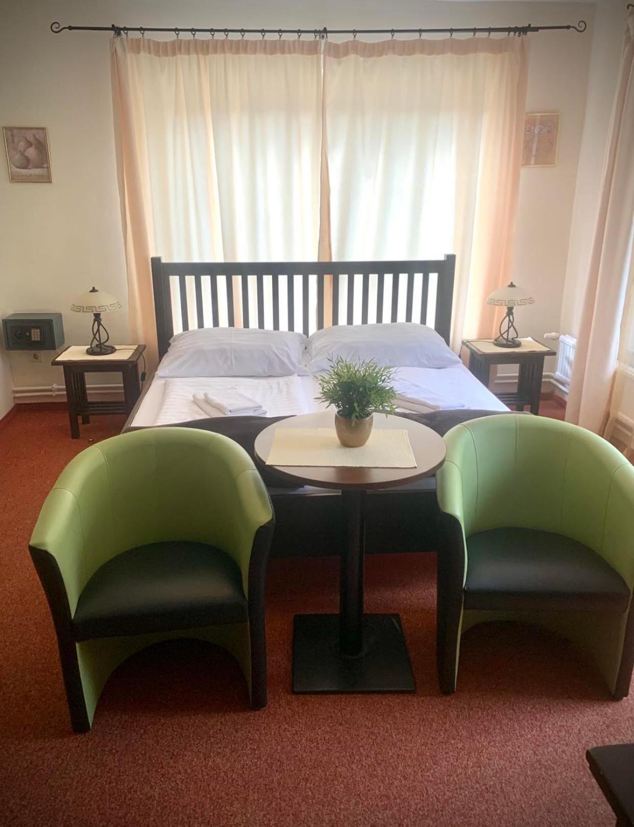 Magnus Klause Hotel Мариацел Екстериор снимка
