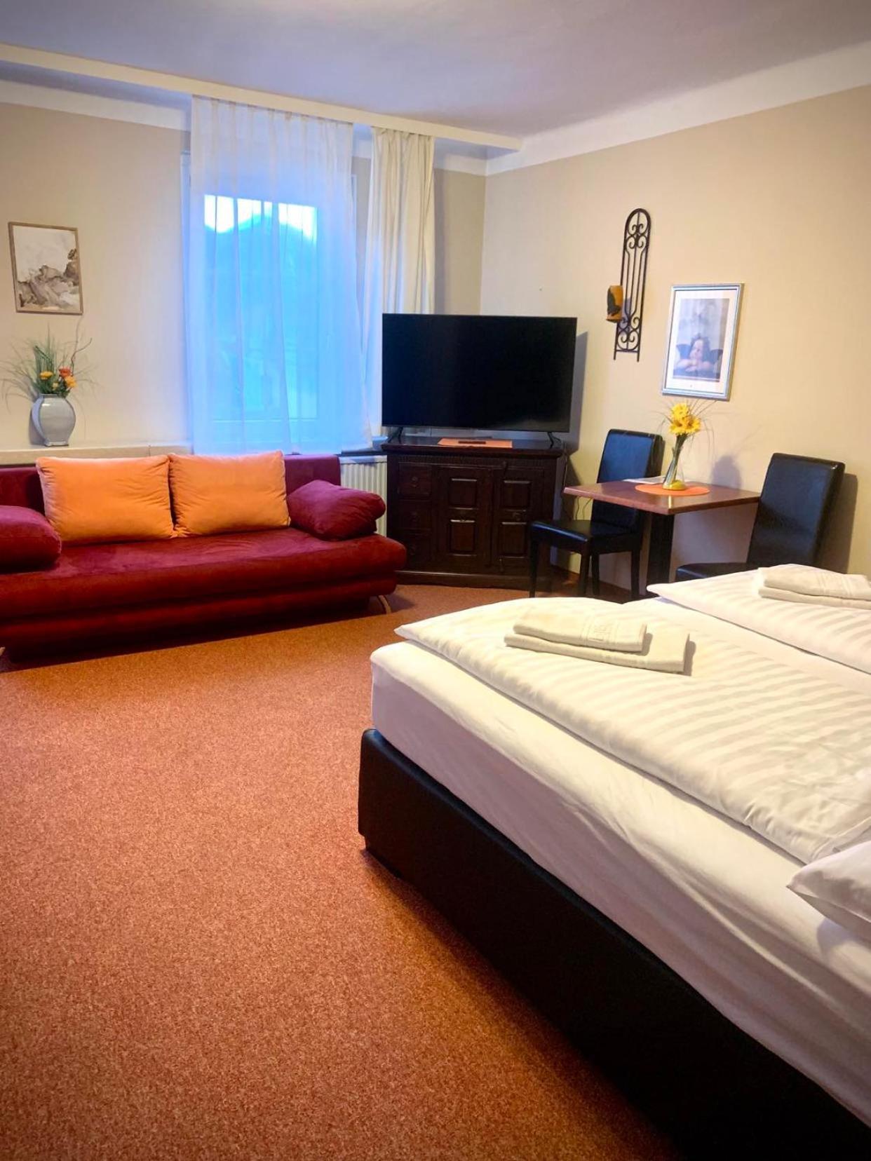 Magnus Klause Hotel Мариацел Екстериор снимка