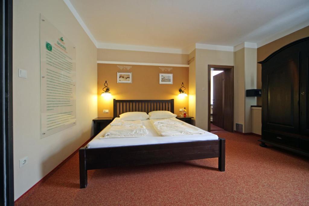 Magnus Klause Hotel Мариацел Стая снимка