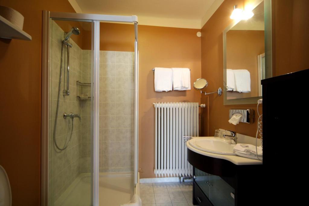 Magnus Klause Hotel Мариацел Стая снимка